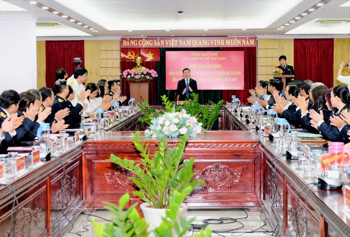 Cục Thuế TP HCM cần đẩy mạnh công tác quản lý, hỗ trợ người dân và doanh nghiệp