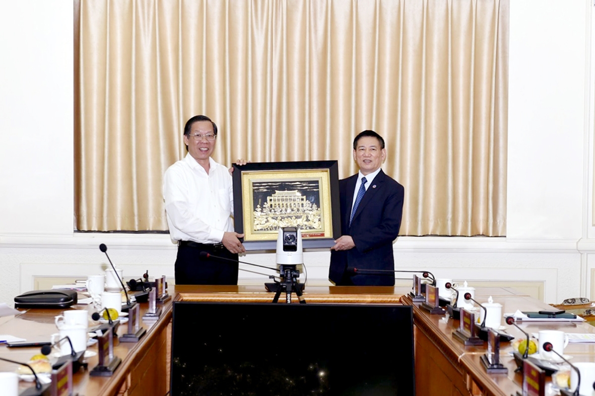 Bộ Tài chính luôn đồng hành cùng TP Hồ Chí Minh để có bước đi nhanh, đột phá, nhưng phải chặt chẽ.