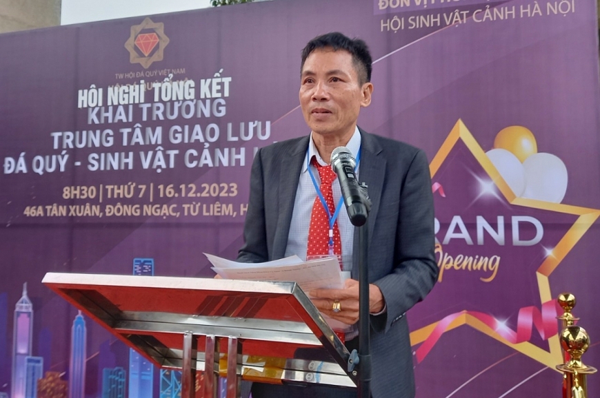 Khai trương trung tâm giao lưu đá quý – sinh vật cảnh Hà Nội Khai trương trung tâm giao lưu đá quý – sinh vật cảnh Hà Nội