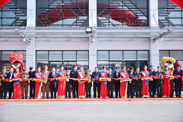 Thủ tướng Phạm Minh Chính dự lễ khánh thành Cảng Hàng không Điện Biên và tuyên bố khánh thành 3 công trình trọng điểm quốc gia