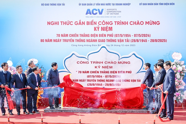 Thủ tướng Phạm Minh Chính dự lễ khánh thành Cảng Hàng không Điện Biên và tuyên bố khánh thành 3 công trình trọng điểm quốc gia