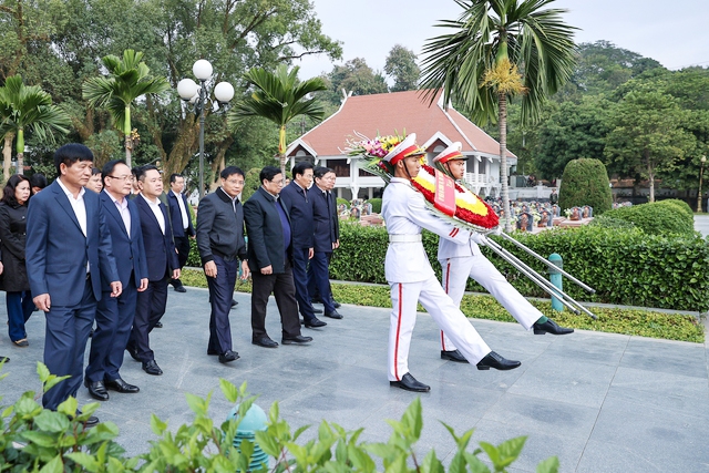 Thủ tướng Phạm Minh Chính dự lễ khánh thành Cảng Hàng không Điện Biên và tuyên bố khánh thành 3 công trình trọng điểm quốc gia