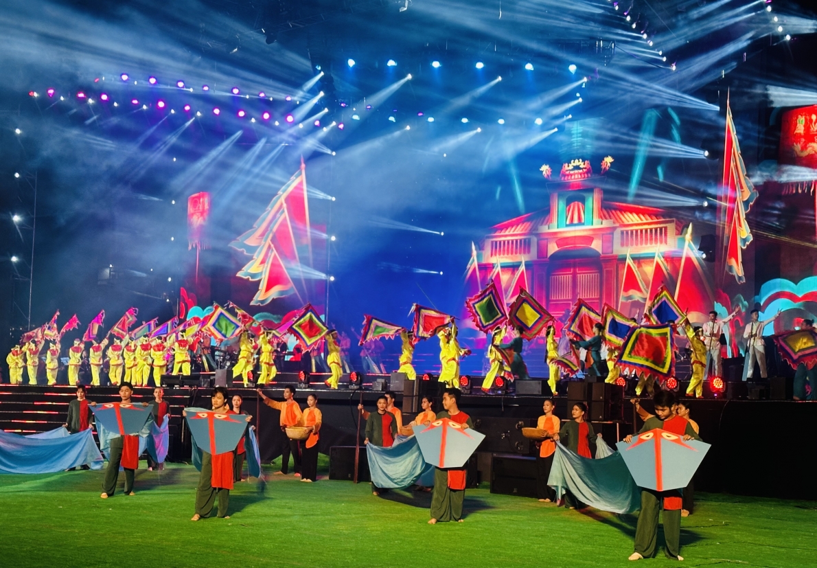 Bế mạc Năm du lịch quốc gia tại Bình Thuận: Hoành tráng, ấn tượng và đầy màu sắc