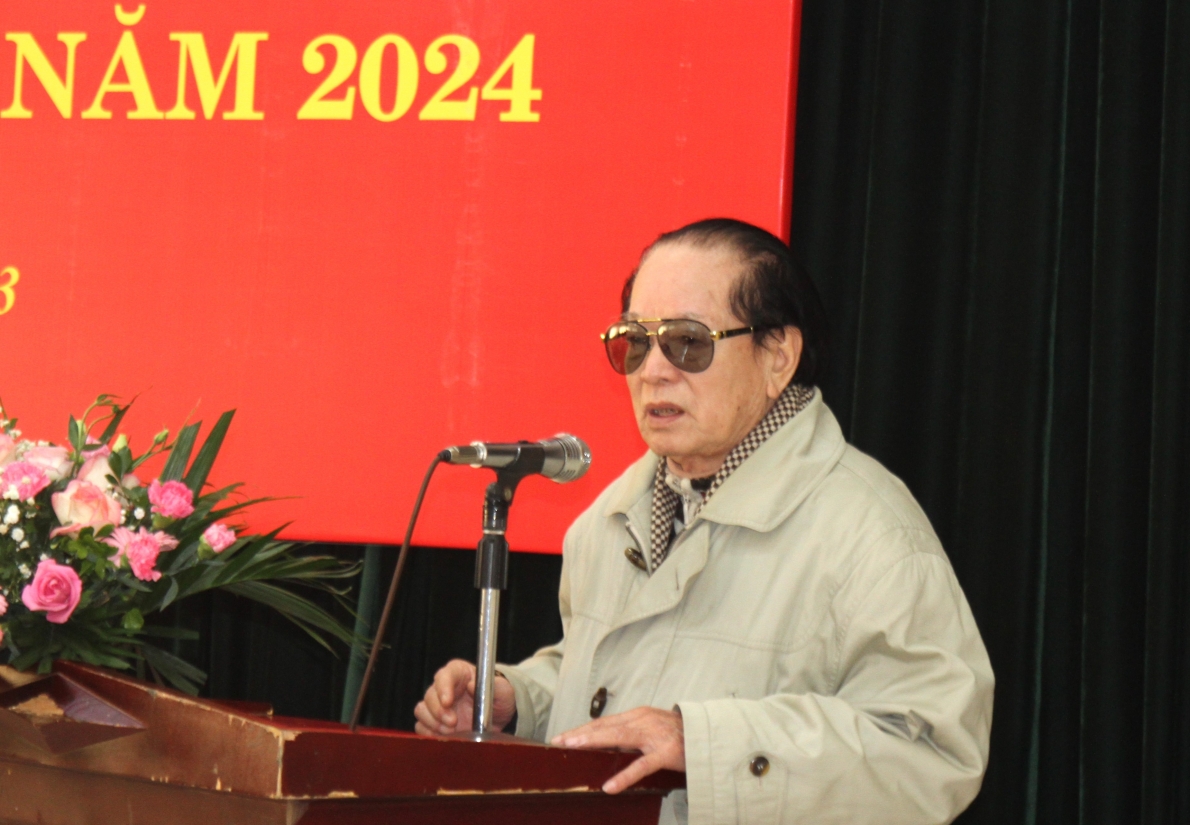 Ông Đỗ Đức Thiện, Trưởng Đoàn Nghệ thuật 19-5 phát biểu