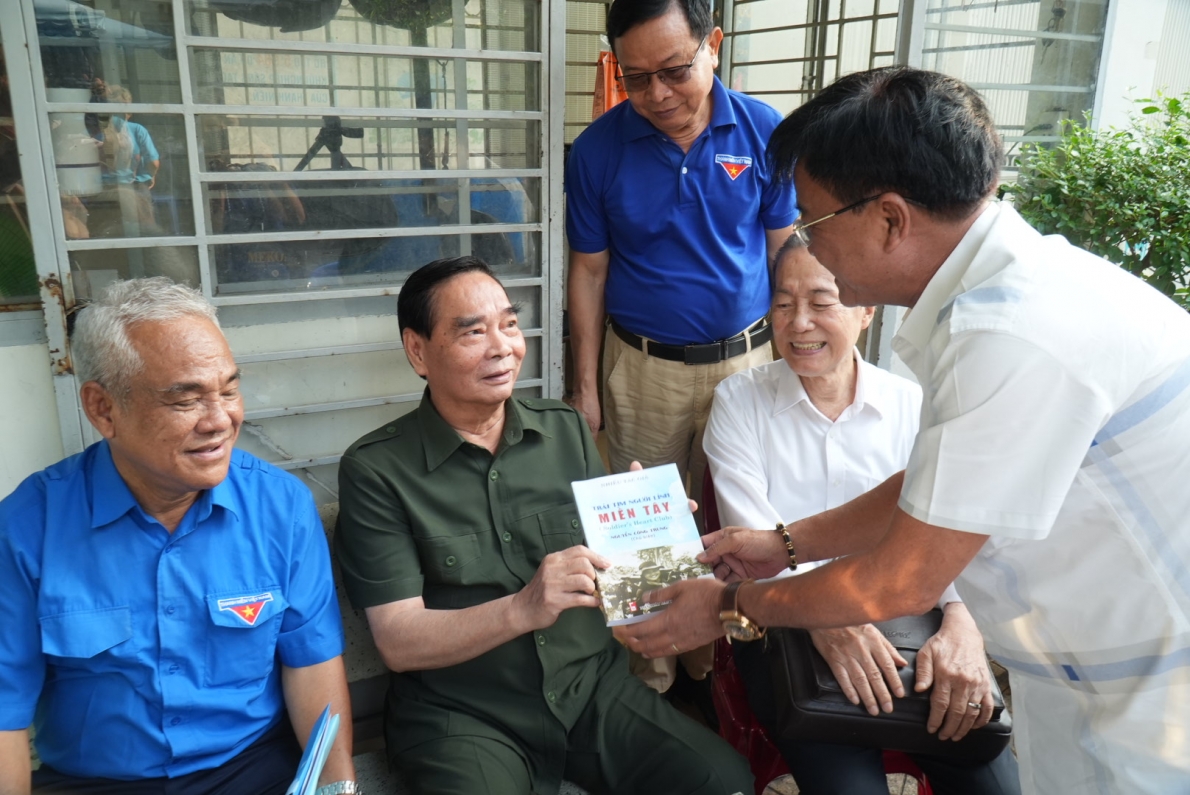 Ban Liên lạc cựu cán bộ Đoàn Thanh niên Việt Nam phía Nam họp mặt đầu năm, triển khai hoạt động năm 2024