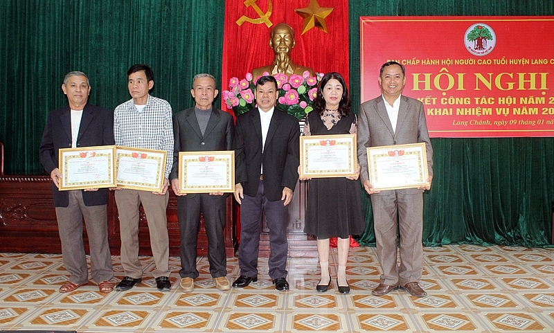 Hội NCT Lang Chánh phấn đấu 100% NCT được hưởng đầy đủ chế độ chính sách