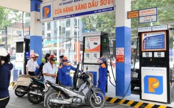 Giá xăng dầu đồng loạt tăng cao