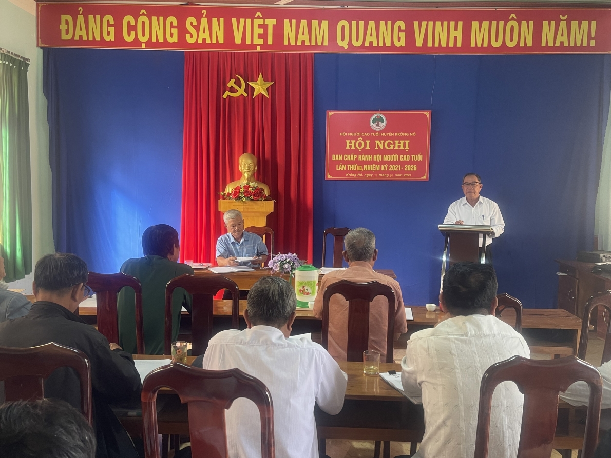 Tích cực chăm lo đời sống hội viên người cao tuổi