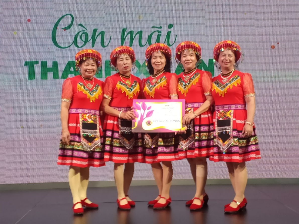 Người cao tuổi phát huy tốt vai trò trong đời sống xã hội