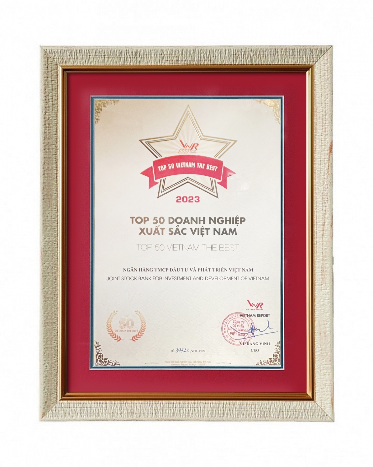 BIDV giữ vững vị trí Top 50 doanh nghiệp xuất sắc Việt Nam năm 2023