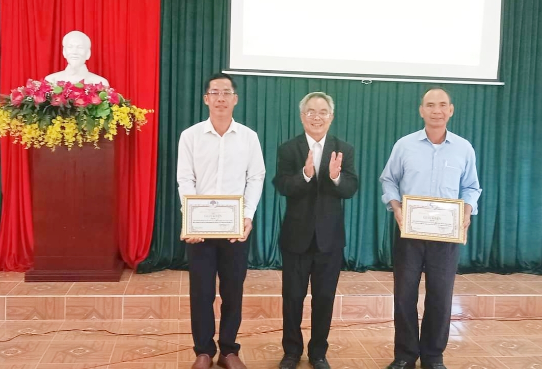 Chú trọng chăm sóc sức khỏe cho người cao tuổi