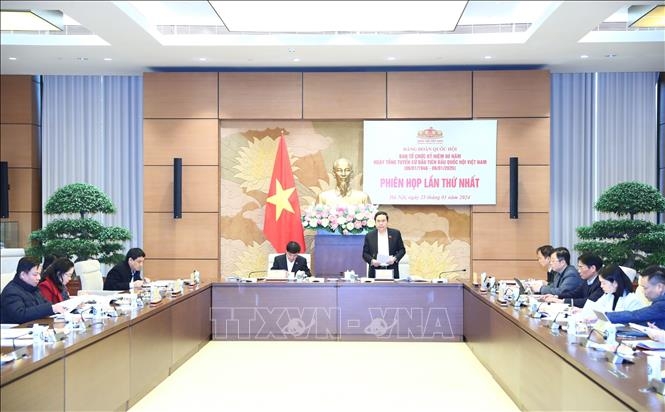 Phó Chủ tịch Thường trực Quốc hội Trần Thanh Mẫn chủ trì phiên họp. Ảnh: Minh Đức/TTXVN