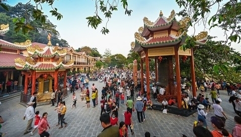 Bảo đảm nếp sống văn minh trong hoạt động tín ngưỡng, tôn giáo dịp Tết Giáp Thìn 2024