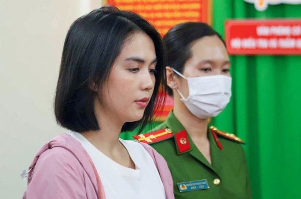 Sáng mai 2/2, Ngọc Trinh hầu toà