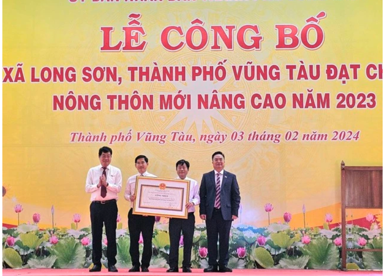 Xã Long Sơn đạt chuẩn nông thôn mới nâng cao