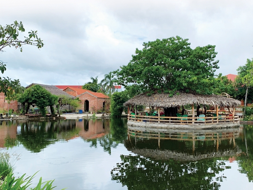 Một góc khuôn viên sinh thái của Công ty TNHH Tứ Hải phục vụ người lao động.