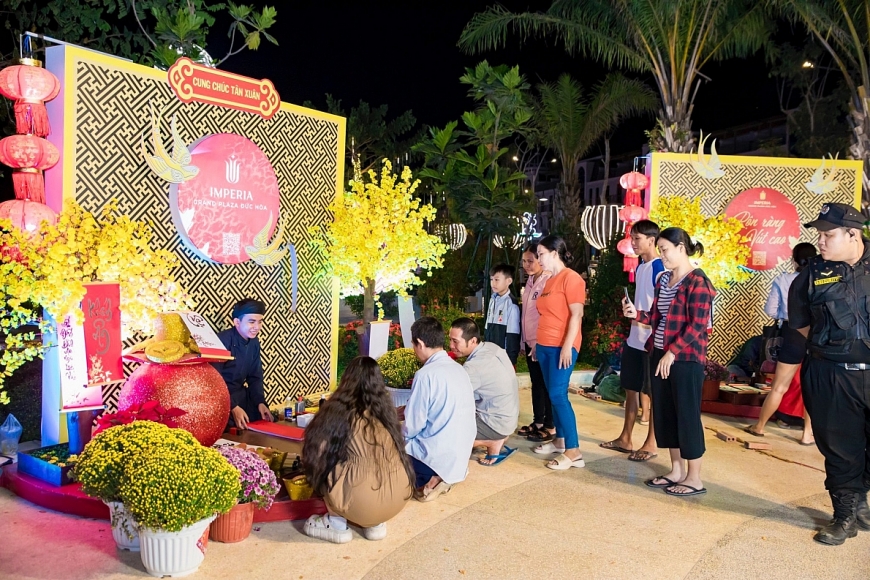 Ở mỗi cuối tuần tại Đại lộ phố 3/2, nhiều hoạt động hấp dẫn đón xuân đã được tổ chức 