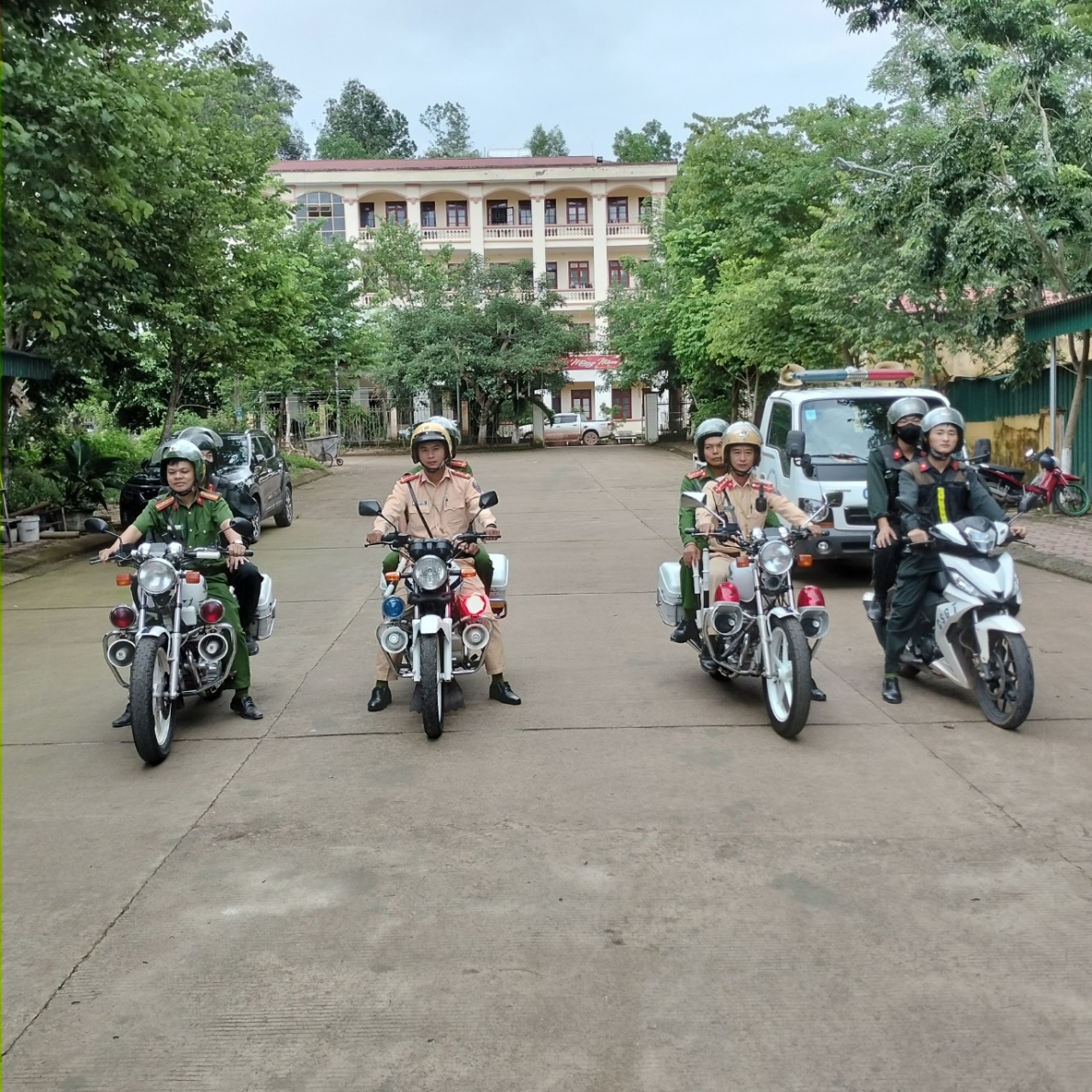 Quyết tâm bảo đảm ATTTGT, TTXH trong dịp Tết và các lễ hội đầu Xuân 2024