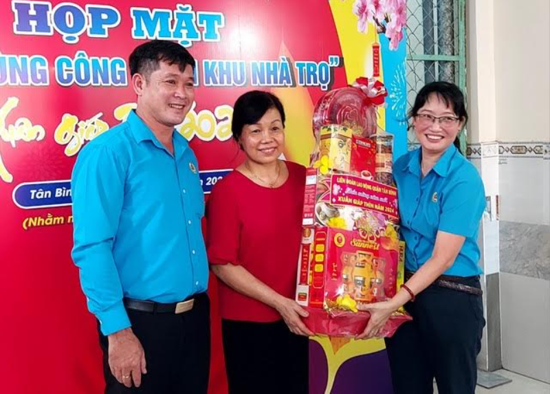 TP Hồ Chí Minh: Tổ chức Chương trình “Vui Tết cùng công nhân khu nhà trọ”