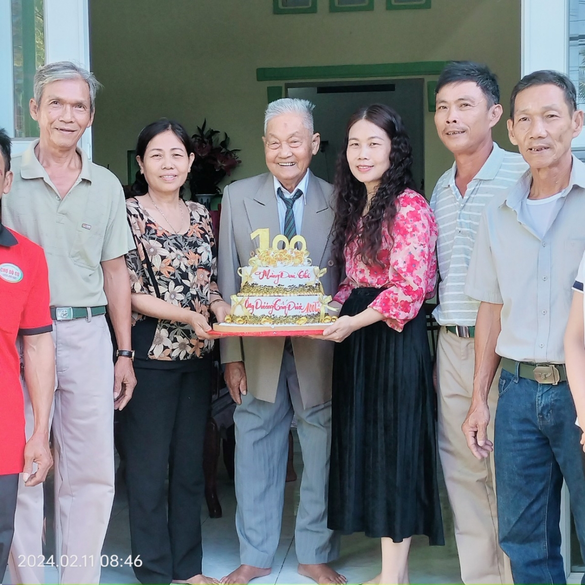 Đồng Tháp: Cụ ông 100 tuổi, khỏe mạnh, minh mẫn như thanh niên