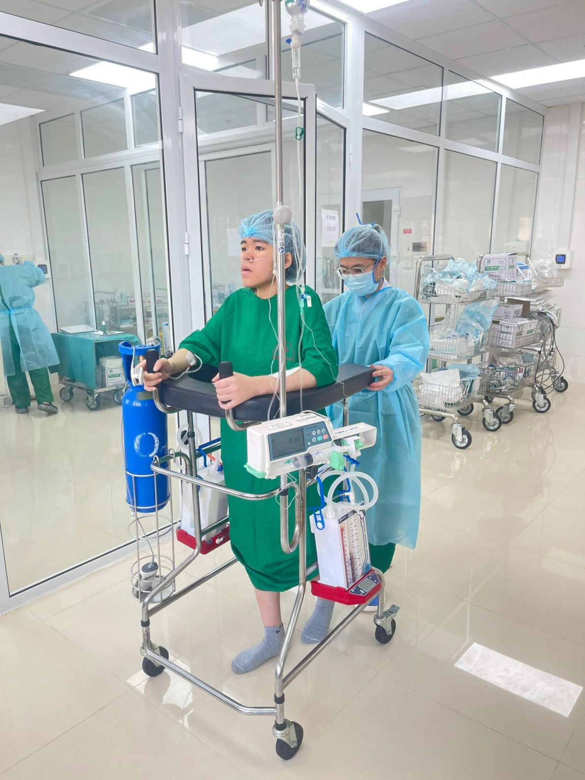 Nữ sinh viên 21 tuổi hồi sinh ngoạn mục sau ca ghép 2 lá phổi ngày 30 Tết