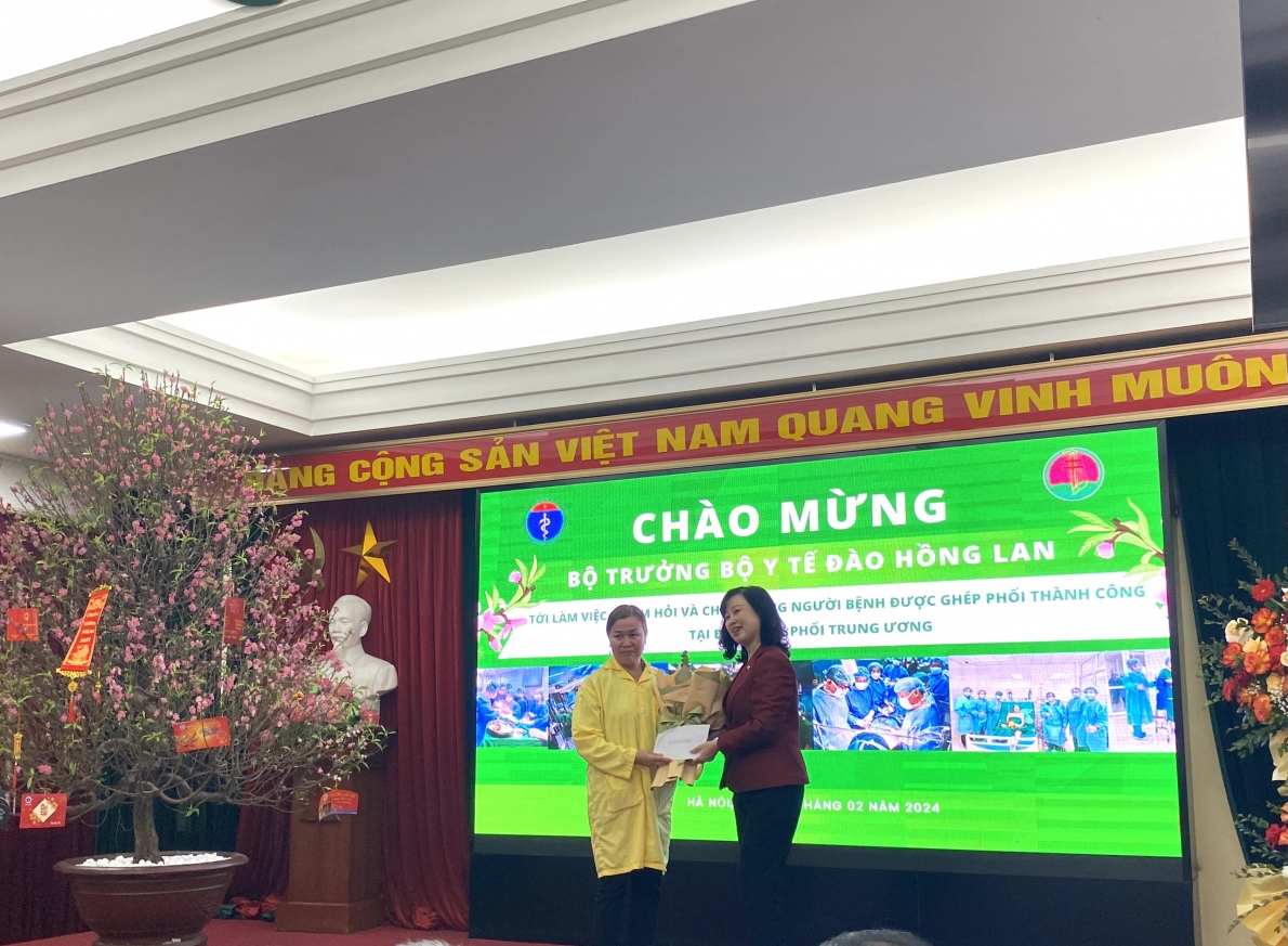 Nữ sinh viên 21 tuổi hồi sinh ngoạn mục sau ca ghép 2 lá phổi ngày 30 Tết