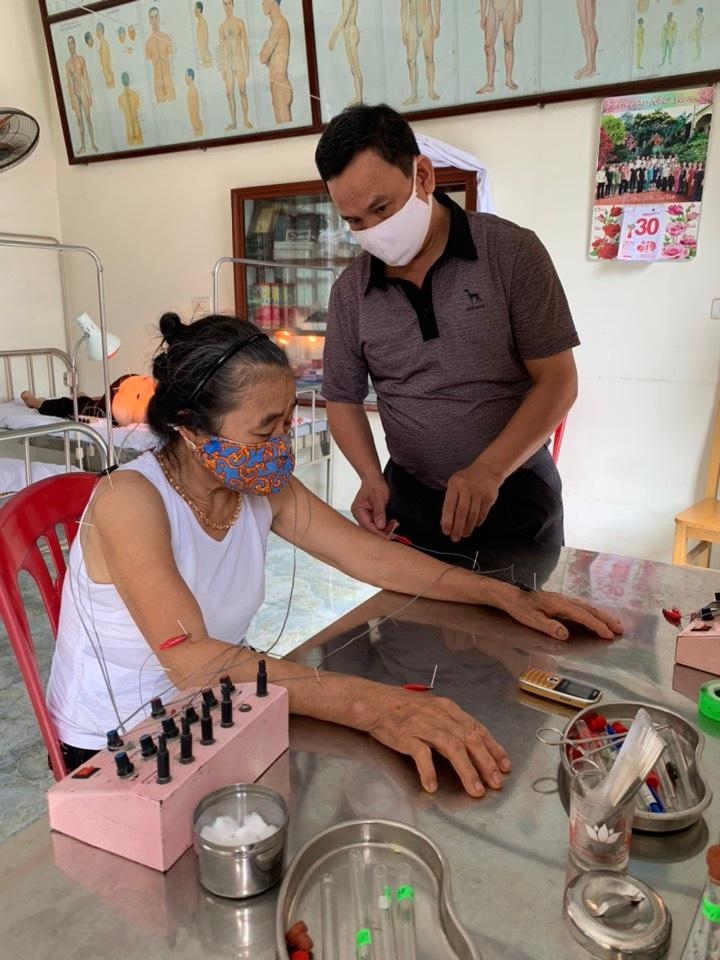 Phương pháp châm cứu chữa bệnh hiệu quả của Lương y Lê Đức Vọng