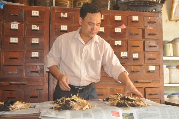 Phương pháp châm cứu chữa bệnh hiệu quả của Lương y Lê Đức Vọng