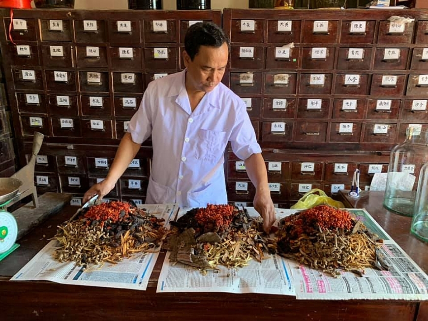 Phương pháp châm cứu điều trị bệnh hiệu quả của Lương y Lê Đức Vọng