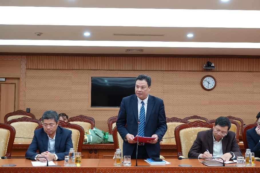 Đảng ủy Bộ Tài chính công bố các quyết định kiện toàn nhân sự