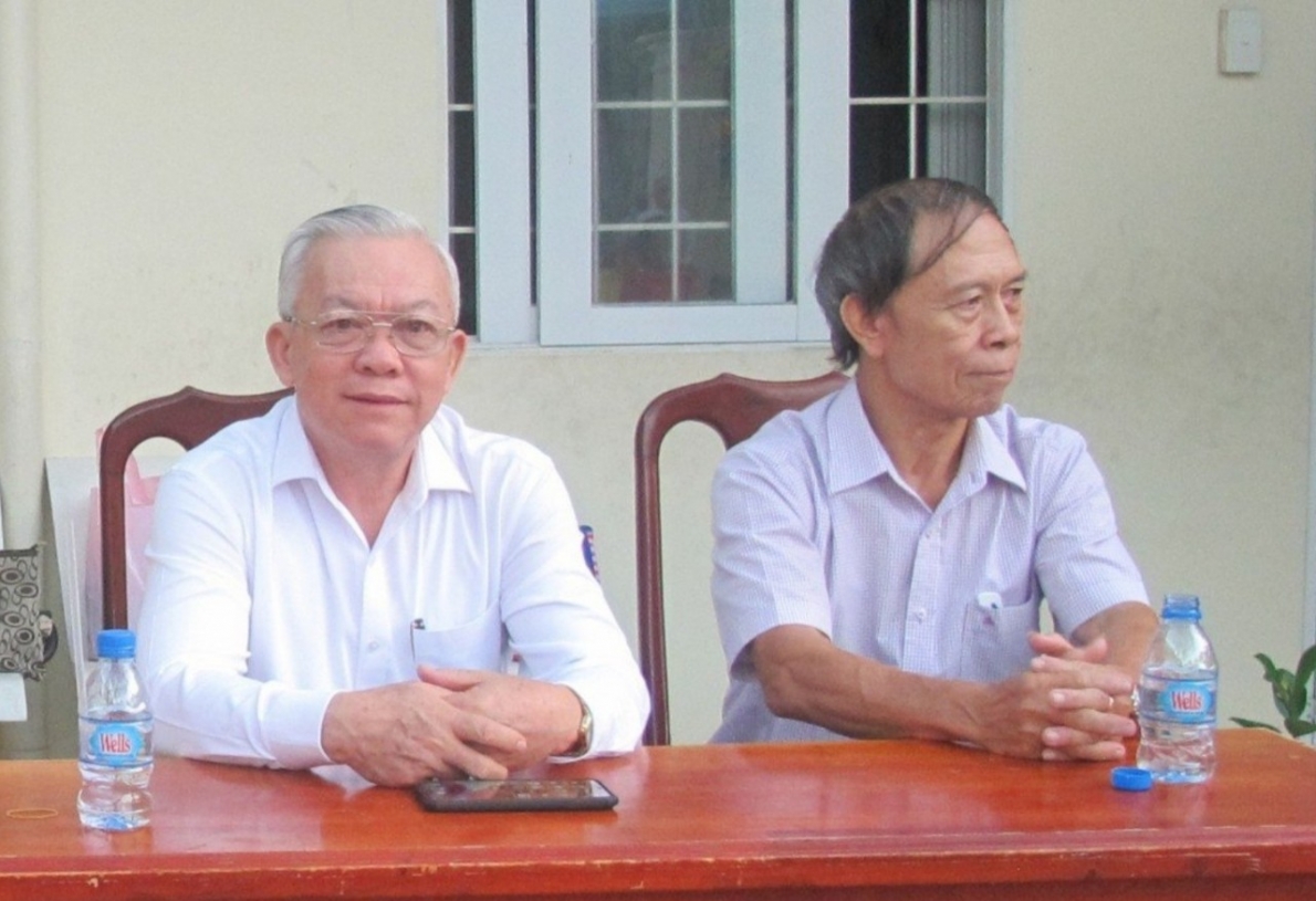 Sôi nổi các hoạt động mừng thọ, giao lưu ca hát, thể dục dưỡng sinh của NCT