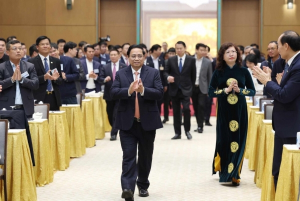 Thủ tướng chủ trì hội nghị phát triển thị trường chứng khoán năm 2024