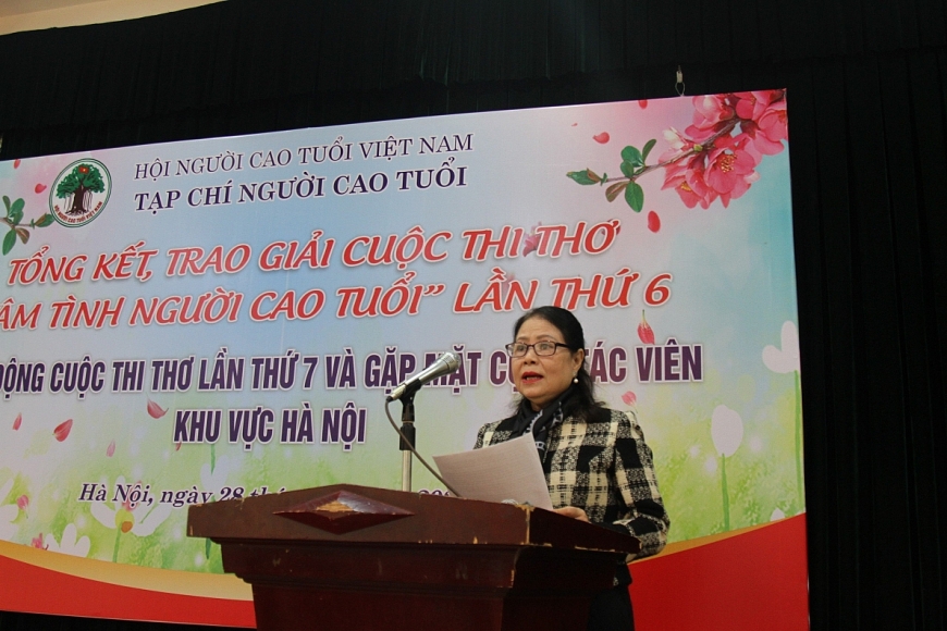 Thi ca cất lên tiếng lòng của người cao tuổi