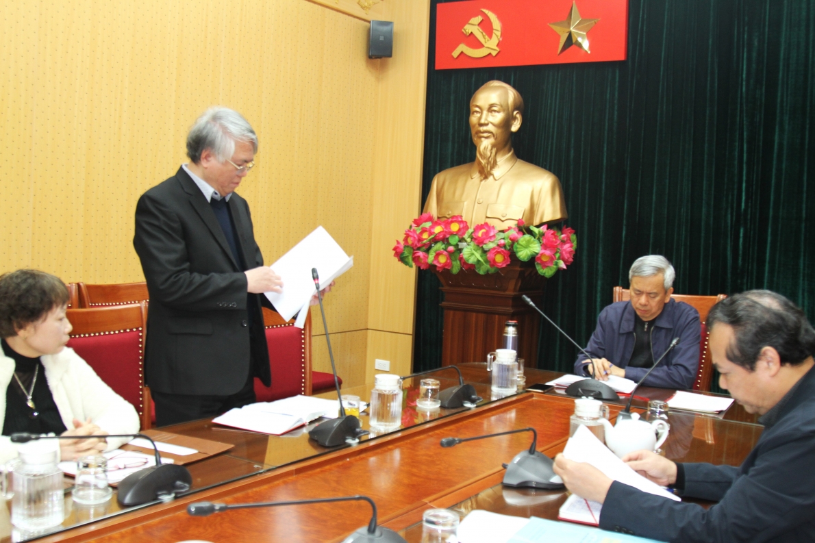 Tổng Biên tập Tạp chí NCT Lê Quang phát biểu