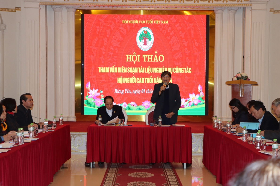 Đẩy mạnh công tác hoạt động người cao tuổi