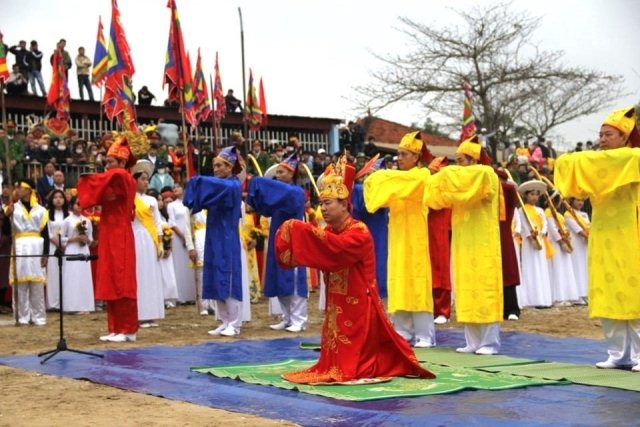 Khai mạc Lễ hội Đền Cờn và Khai trương du lịch Hoàng Mai năm 2024