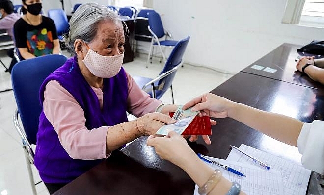 Mức chuẩn trợ cấp xã hội quá thấp so với mức sống tối thiểu - Nhịp sống kinh tế Việt Nam & Thế giới