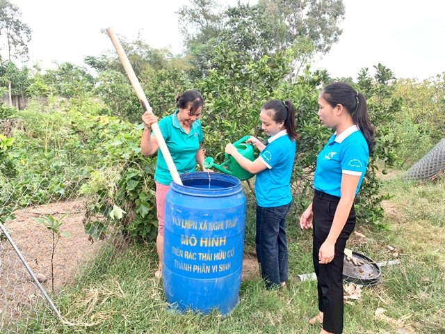 Nghệ An: Phụ nữ huyện Nghi Lộc nói không với rác thải nhựa