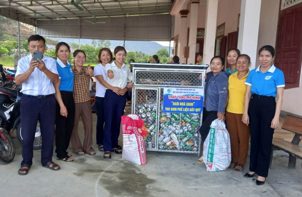 Nghệ An: Phụ nữ huyện Nghi Lộc nói không với rác thải nhựa