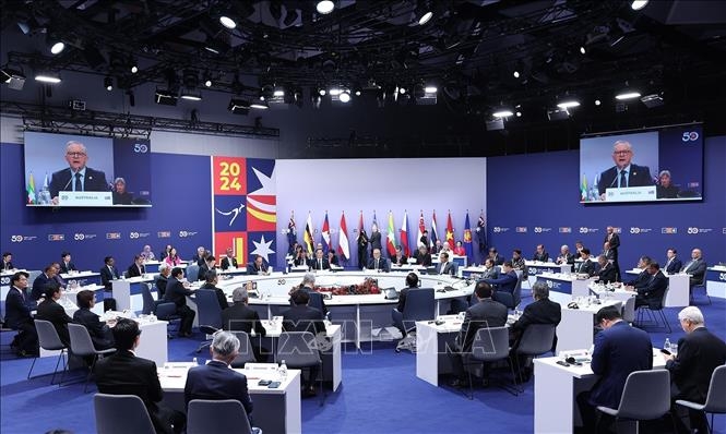 Phiên họp toàn thể HNCC Đặc biệt kỷ niệm 50 năm quan hệ ASEAN – Australia. 