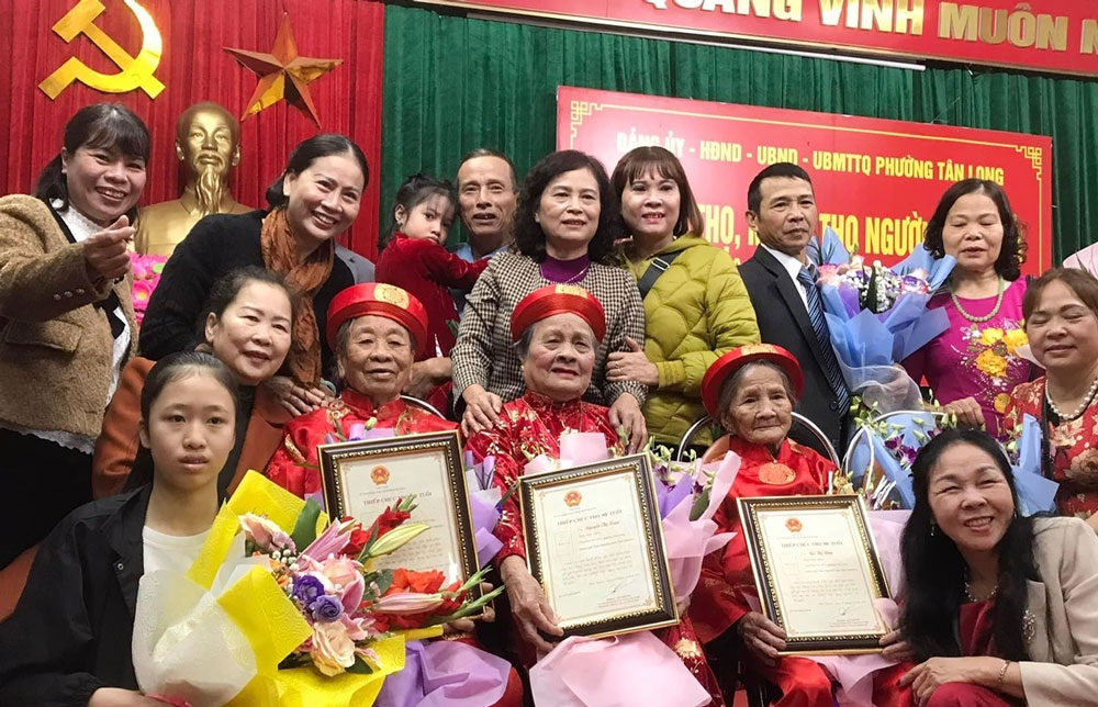 Đoàn kết, chủ động, nâng cao chất lượng phong trào “Tuổi cao - Gương sáng”