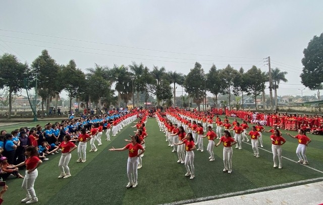 Đoàn kết phấn đấu hoàn thành các nhiệm vụ trong năm