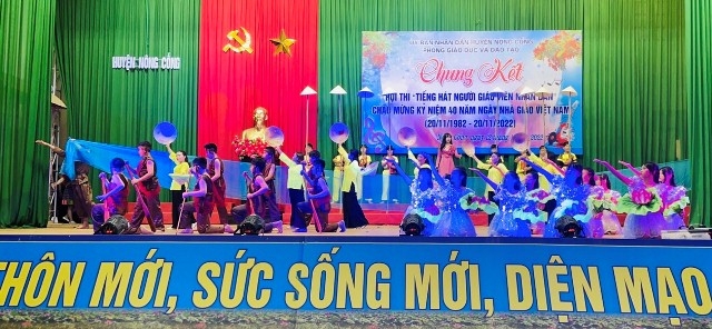 Đoàn kết phấn đấu hoàn thành các nhiệm vụ trong năm