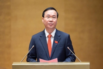 Ban Chấp hành Trung ương Đảng đồng ý để đồng chí Võ Văn Thưởng thôi giữ các chức vụ