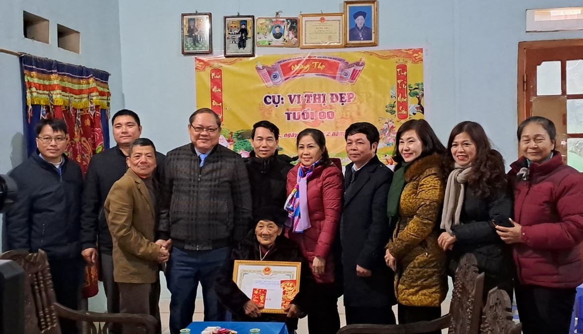 Mừng thọ NCT huyện Văn Lãng, tỉnh Lạng Sơn