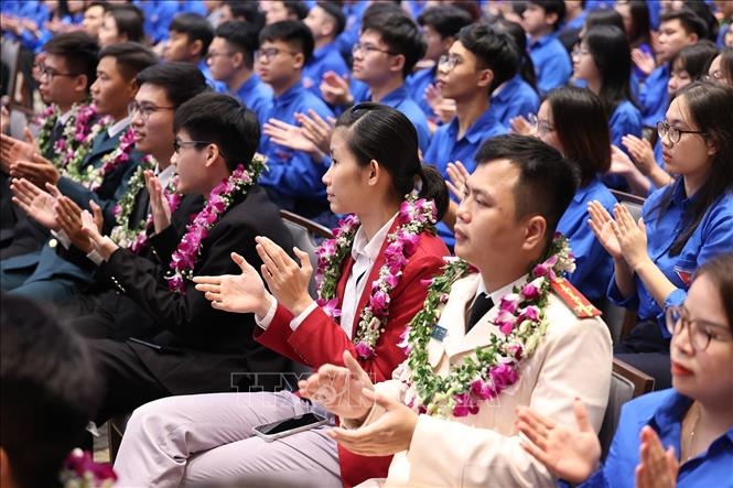 Các đại biểu thanh niên tham dự đối thoại. Ảnh: Dương Giang/TTXVN