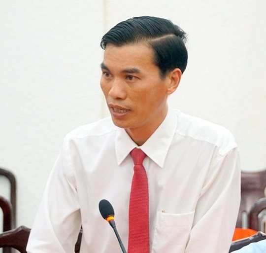 Ông Bùi Thanh Toàn, Giám đốc Sở Thông tin và Truyền thông tỉnh Bạc Liêu thông tin với phóng viên Tạp chí Người cao tuổi.