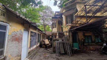 Nguyên nhân Chủ tịch Hãng phim truyện Việt Nam bị tạm hoãn xuất cảnh