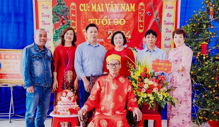 Khi người cao tuổi chung tay xây dựng gia đình văn hóa