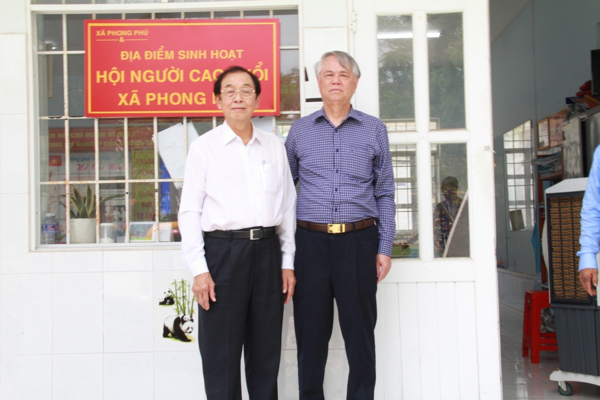 Bố trí không gian cộng đồng dành cho NCT:  Điển hình từ xã Phong Phú